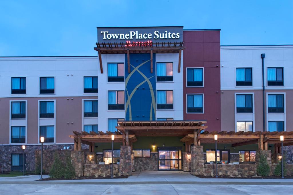 TownePlace Suites by Marriott Des Moines West/Jordan Creek Main image 1